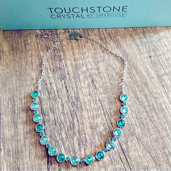 ✨BNIB Touchstone Crystal by Swarovski, GLEAMING BLUE NECKLACE (35% of MSRP) - Picture 4 of 8